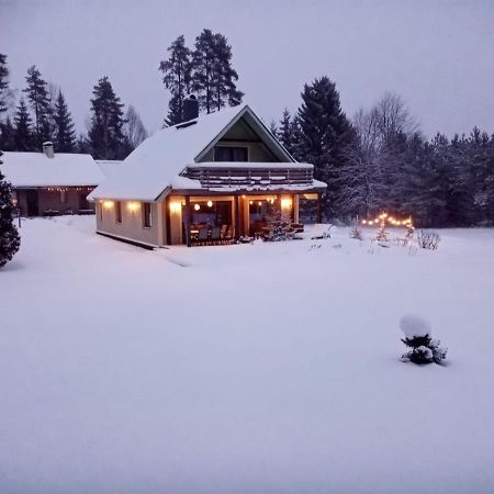 Kaeaenu Puhkemaja Villa Rakvere Esterno foto