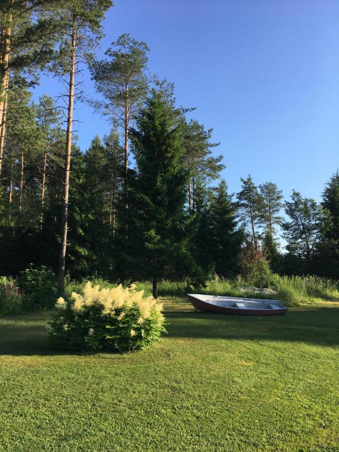 Kaeaenu Puhkemaja Villa Rakvere Esterno foto